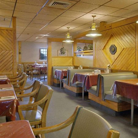 Howard Johnson By Wyndham Portage La Prairie Eksteriør billede